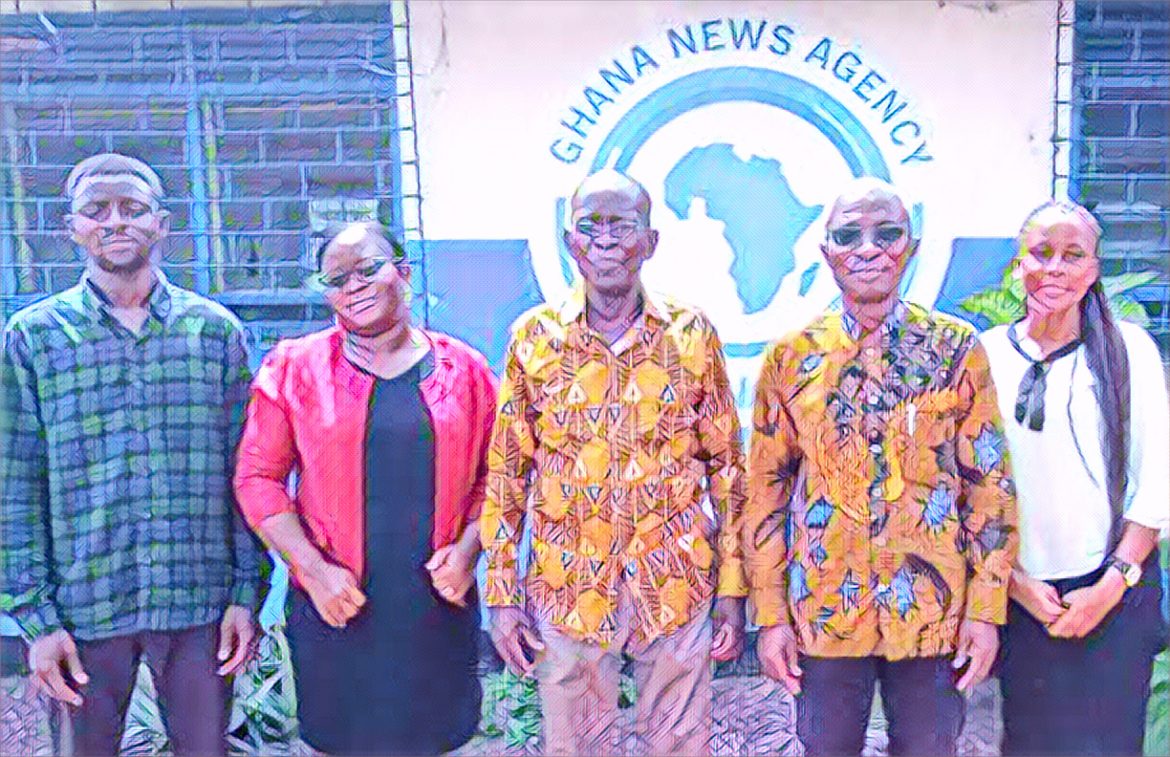 Edited in Prisma app with Lainer